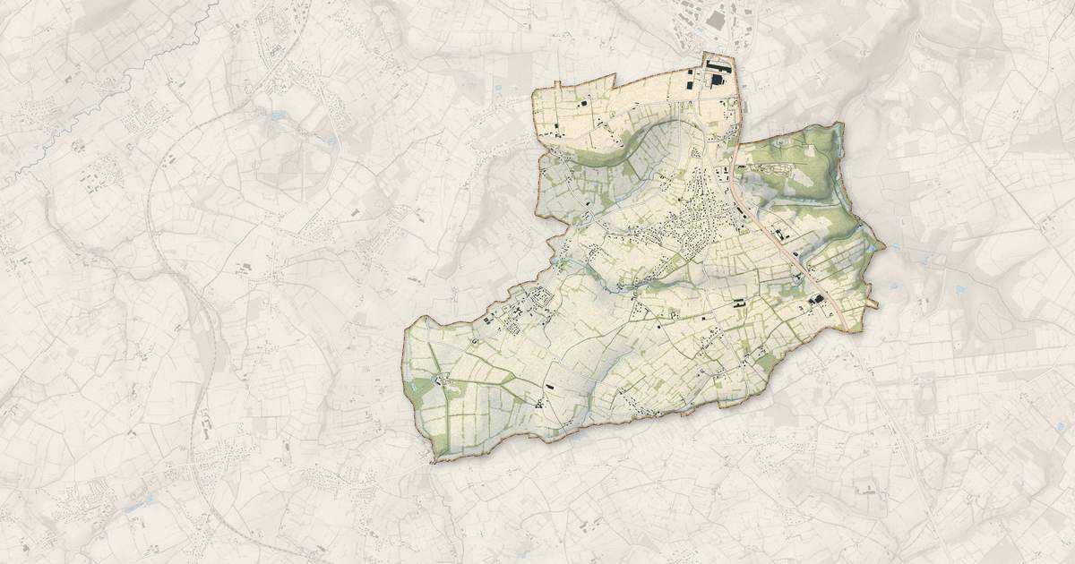 Portrait cartographique de Tollevast : relief, eau, forêts, bâti et voies, calculés à partir des données de l'IGN