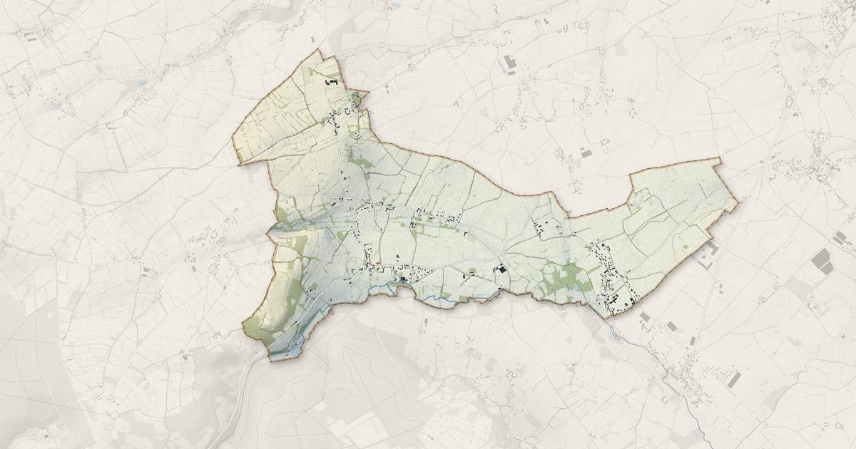 Portrait cartographique de Valcanville : relief, eau, forêts, bâti et voies, calculés à partir des données de l'IGN
