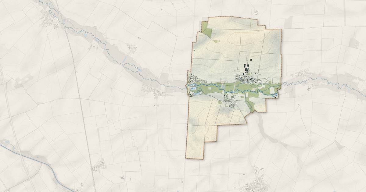 Portrait cartographique de Auménancourt : relief, eau, forêts, bâti et voies, calculés à partir des données de l'IGN