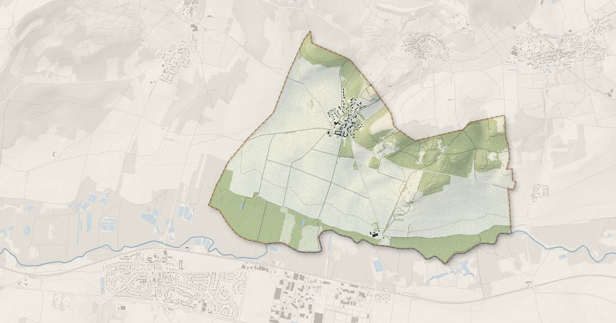 Portrait cartographique de Châlons-sur-Vesle : relief, eau, forêts, bâti et voies, calculés à partir des données de l'IGN