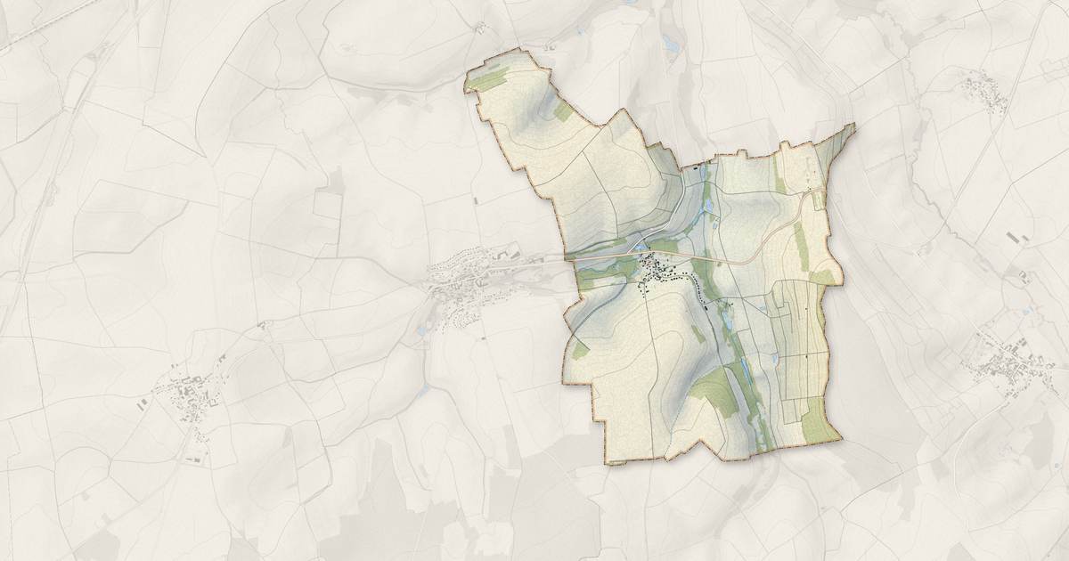 Portrait cartographique de Chambrecy : relief, eau, forêts, bâti et voies, calculés à partir des données de l'IGN