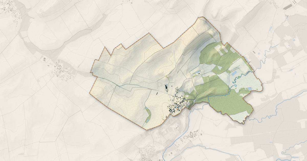 Portrait cartographique de Changy : relief, eau, forêts, bâti et voies, calculés à partir des données de l'IGN