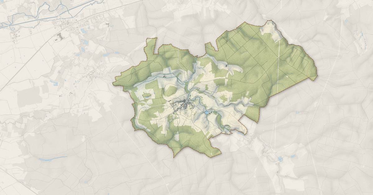 Portrait cartographique de Cheminon : relief, eau, forêts, bâti et voies, calculés à partir des données de l'IGN