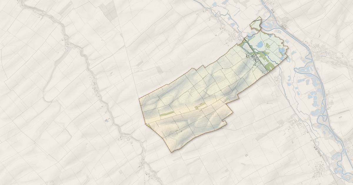 Portrait cartographique de Cheppes-la-Prairie : relief, eau, forêts, bâti et voies, calculés à partir des données de l'IGN