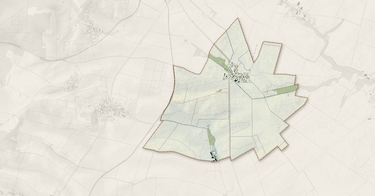 Portrait cartographique de Chichey : relief, eau, forêts, bâti et voies, calculés à partir des données de l'IGN