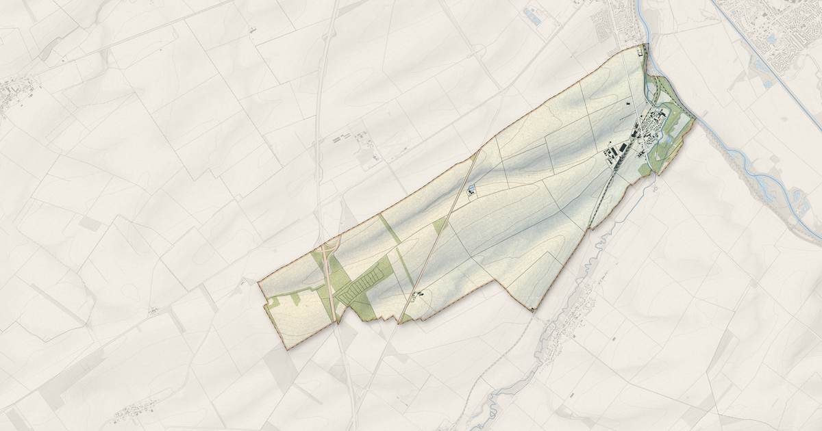 Portrait cartographique de Coolus : relief, eau, forêts, bâti et voies, calculés à partir des données de l'IGN