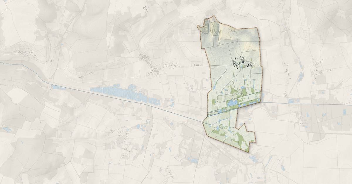 Portrait cartographique de Courjeonnet : relief, eau, forêts, bâti et voies, calculés à partir des données de l'IGN