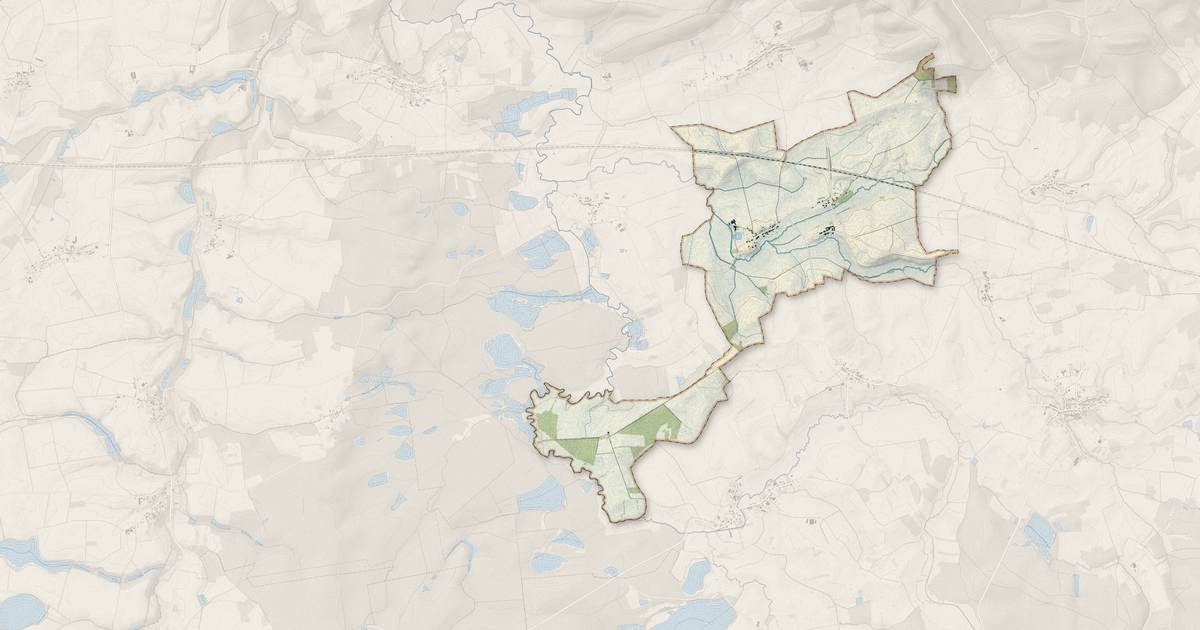 Portrait cartographique de Éclaires : relief, eau, forêts, bâti et voies, calculés à partir des données de l'IGN