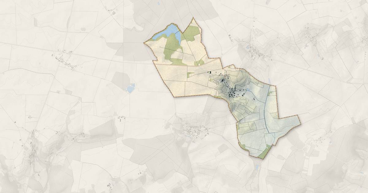 Portrait cartographique de Fèrebrianges : relief, eau, forêts, bâti et voies, calculés à partir des données de l'IGN