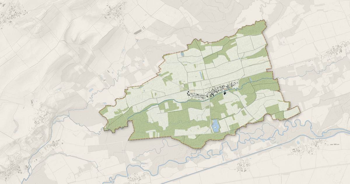 Portrait cartographique de Heiltz-l'Évêque : relief, eau, forêts, bâti et voies, calculés à partir des données de l'IGN