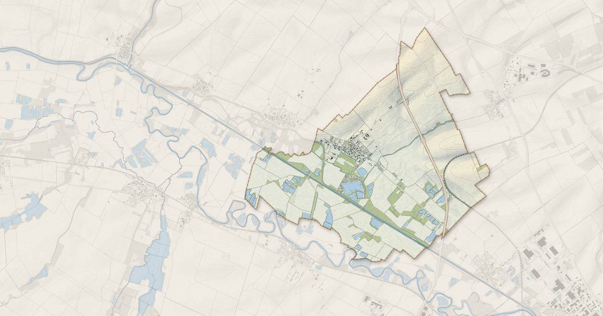 Portrait cartographique de Juvigny : relief, eau, forêts, bâti et voies, calculés à partir des données de l'IGN