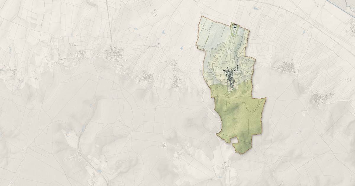 Portrait cartographique de Mailly-Champagne : relief, eau, forêts, bâti et voies, calculés à partir des données de l'IGN