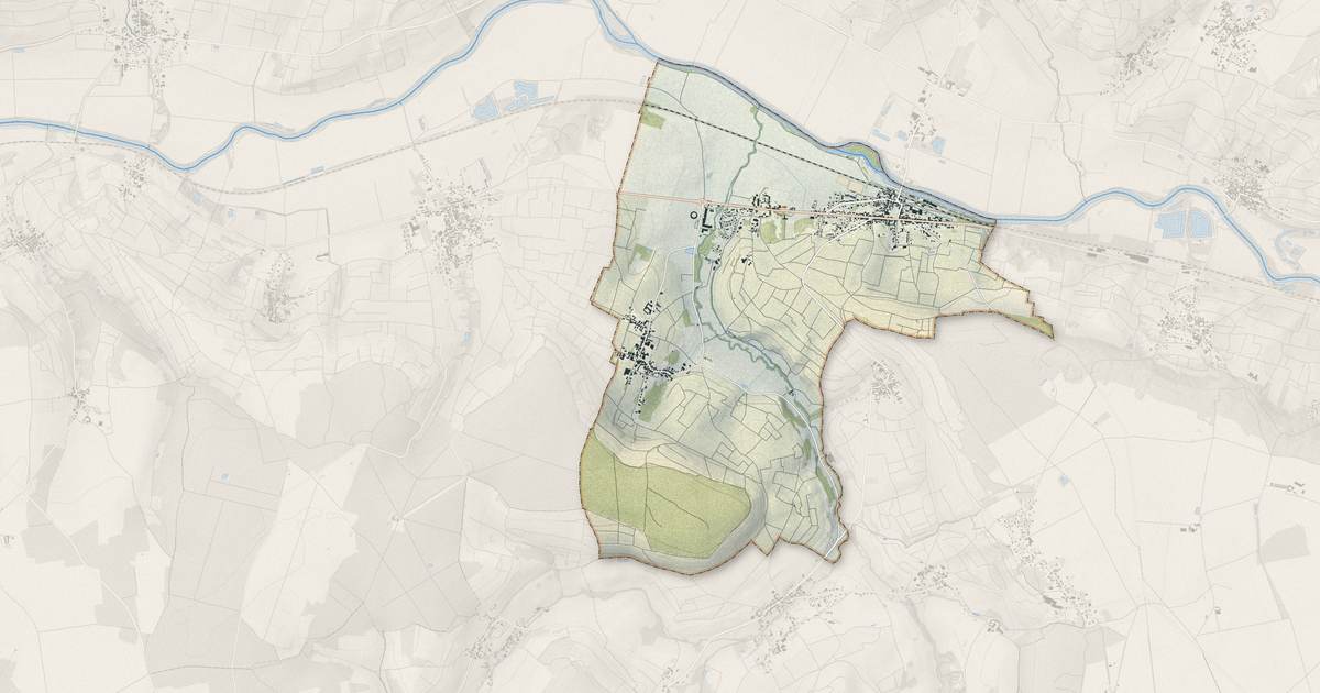 Portrait cartographique de Mareuil-le-Port : relief, eau, forêts, bâti et voies, calculés à partir des données de l'IGN