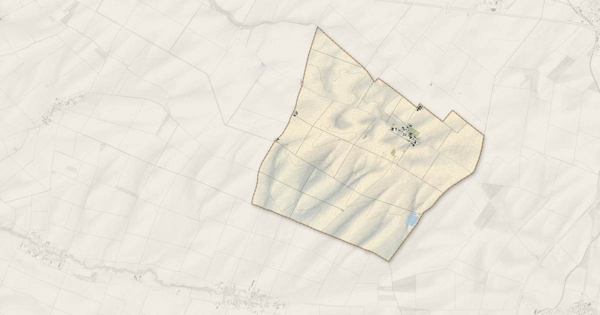 Portrait cartographique de Montépreux : relief, eau, forêts, bâti et voies, calculés à partir des données de l'IGN