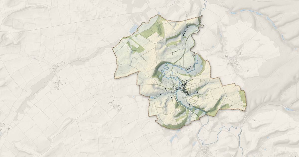Portrait cartographique de La Neuville-au-Pont : relief, eau, forêts, bâti et voies, calculés à partir des données de l'IGN