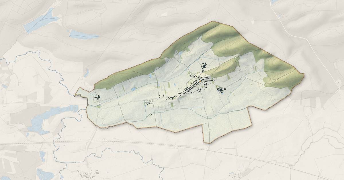 Portrait cartographique de Passavant-en-Argonne : relief, eau, forêts, bâti et voies, calculés à partir des données de l'IGN
