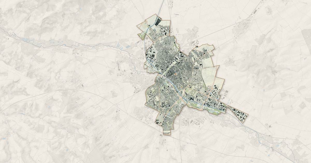 Portrait cartographique de Reims : relief, eau, forêts, bâti et voies, calculés à partir des données de l'IGN