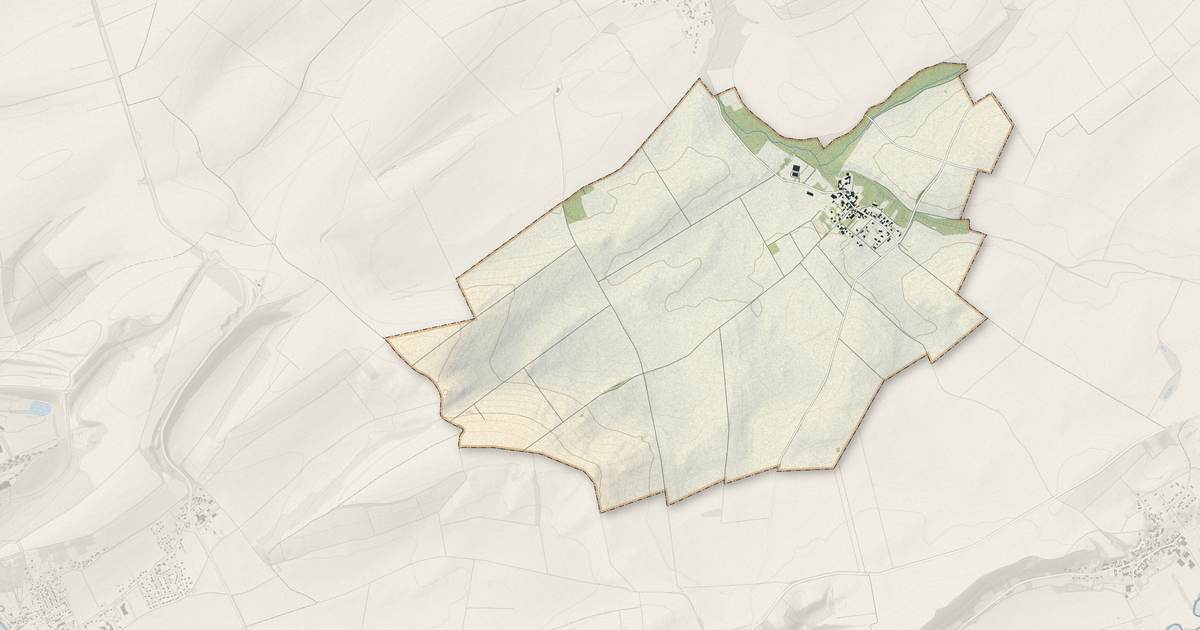 Portrait cartographique de Saint-Quentin-les-Marais : relief, eau, forêts, bâti et voies, calculés à partir des données de l'IGN