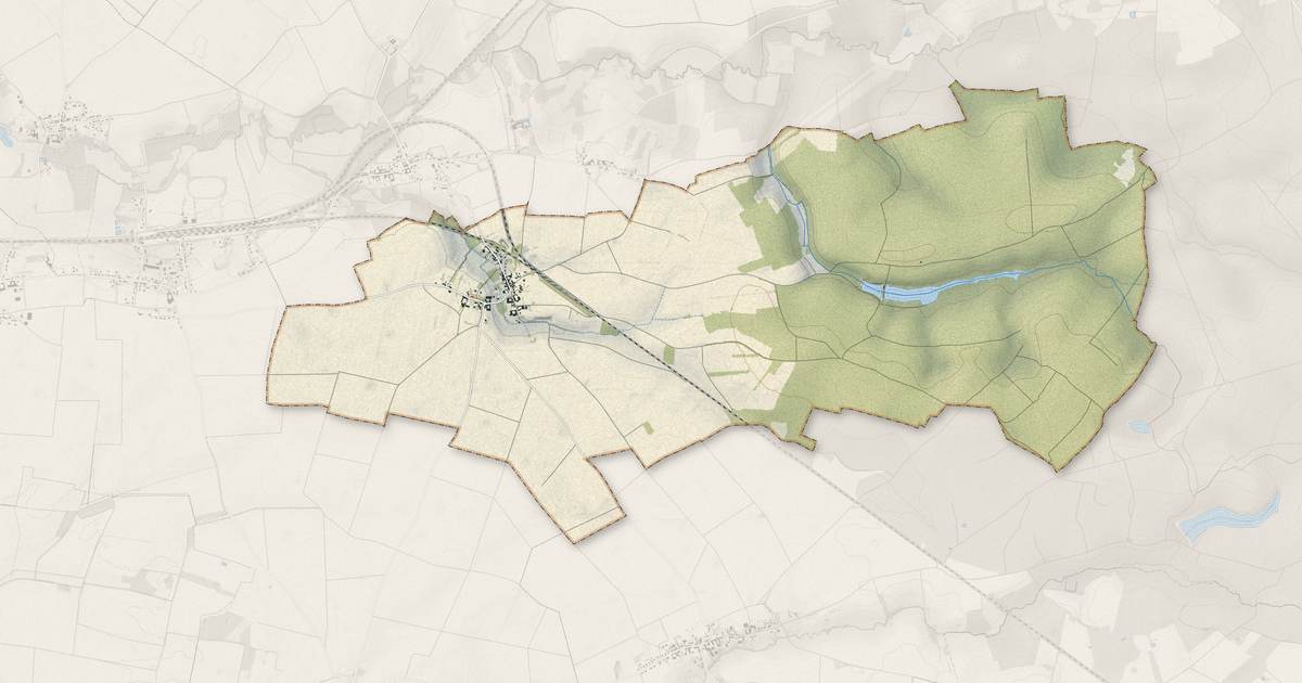 Portrait cartographique de Scrupt : relief, eau, forêts, bâti et voies, calculés à partir des données de l'IGN