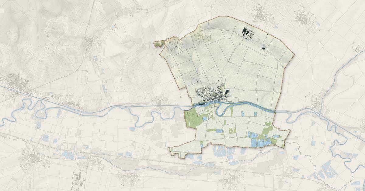 Portrait cartographique de Tours-sur-Marne : relief, eau, forêts, bâti et voies, calculés à partir des données de l'IGN