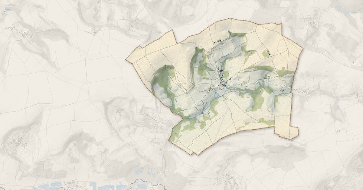 Portrait cartographique de Ventelay : relief, eau, forêts, bâti et voies, calculés à partir des données de l'IGN