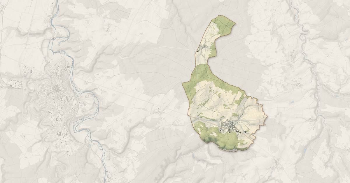 Portrait cartographique de Biesles : relief, eau, forêts, bâti et voies, calculés à partir des données de l'IGN
