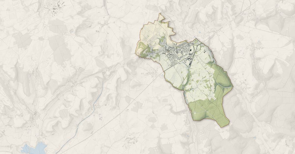 Portrait cartographique de Chalindrey : relief, eau, forêts, bâti et voies, calculés à partir des données de l'IGN