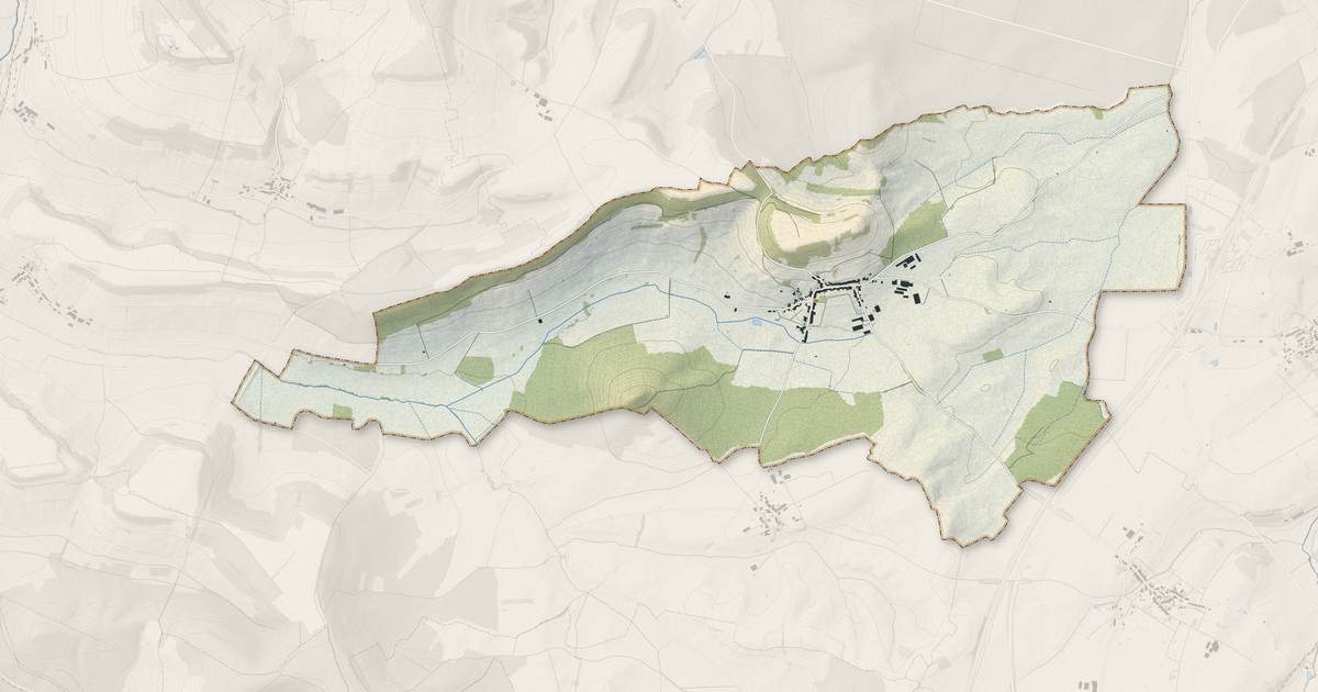Portrait cartographique de Chaumont-la-Ville : relief, eau, forêts, bâti et voies, calculés à partir des données de l'IGN