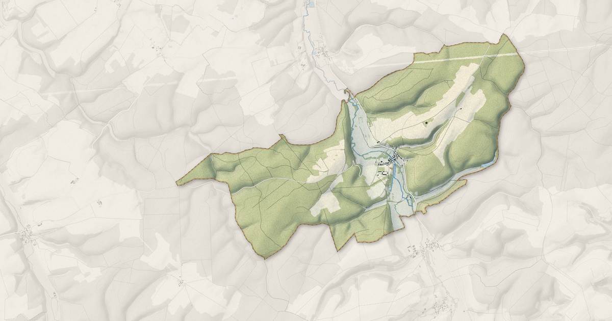 Portrait cartographique de Cirey-sur-Blaise : relief, eau, forêts, bâti et voies, calculés à partir des données de l'IGN