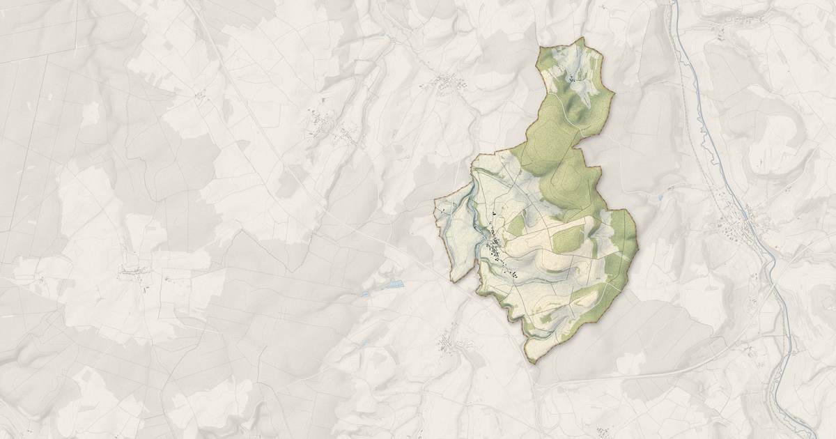 Portrait cartographique de Faverolles : relief, eau, forêts, bâti et voies, calculés à partir des données de l'IGN