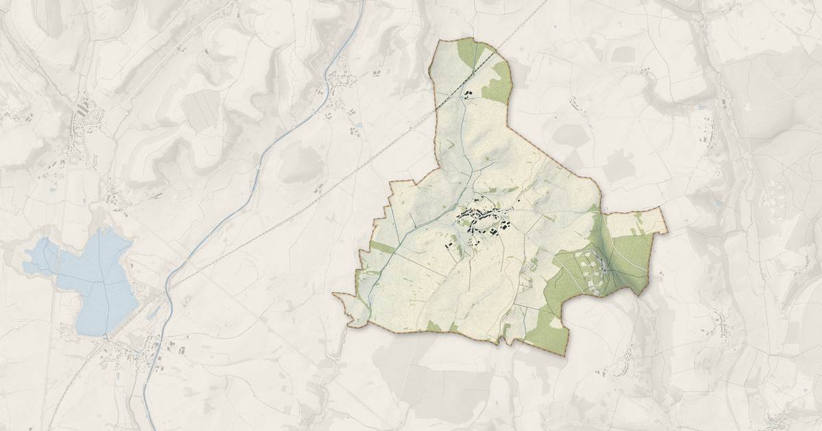 Portrait cartographique de Heuilley-le-Grand : relief, eau, forêts, bâti et voies, calculés à partir des données de l'IGN
