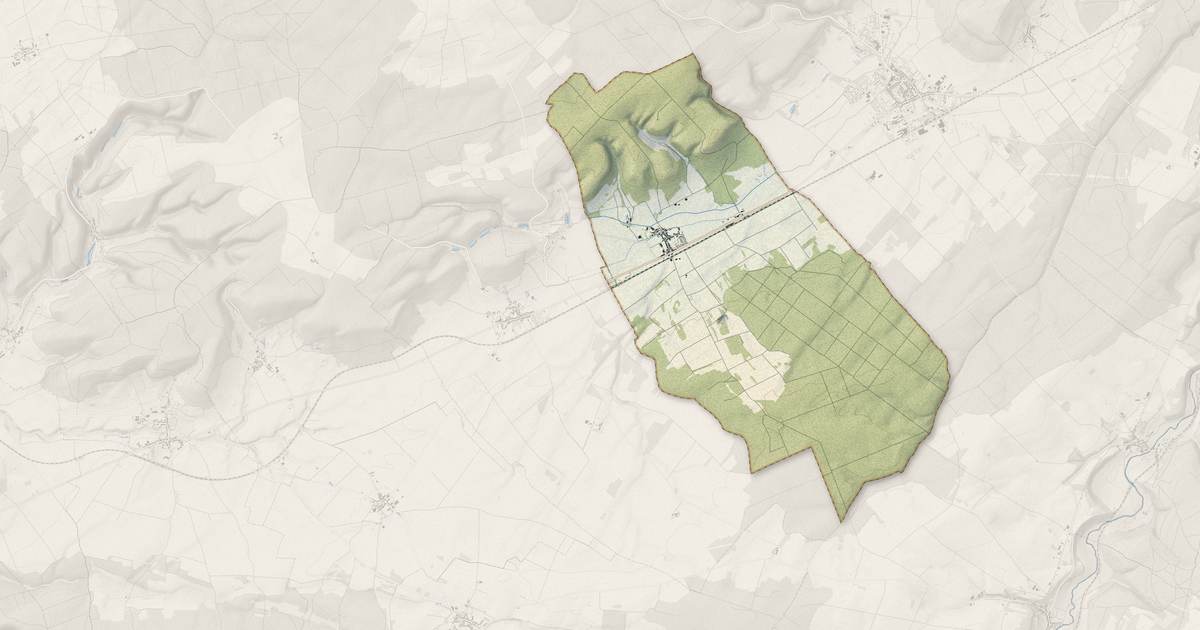 Portrait cartographique de Liffol-le-Petit : relief, eau, forêts, bâti et voies, calculés à partir des données de l'IGN