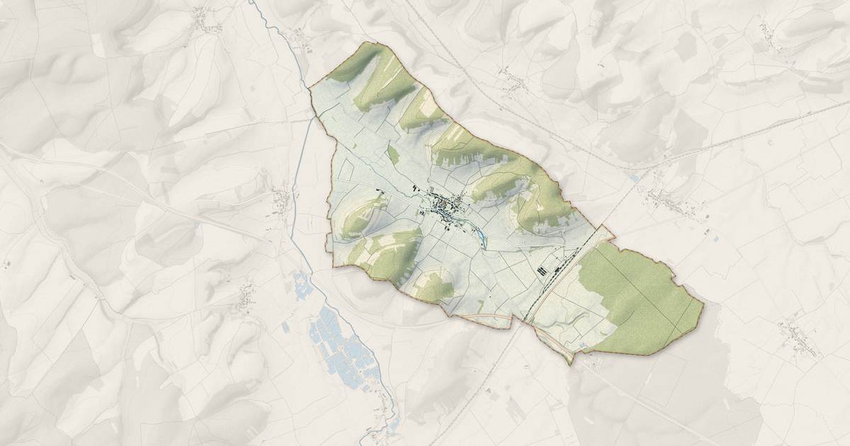 Portrait cartographique de Orges : relief, eau, forêts, bâti et voies, calculés à partir des données de l'IGN