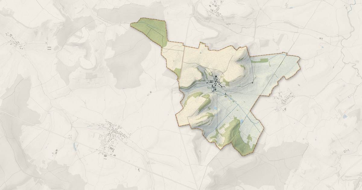 Portrait cartographique de Rangecourt : relief, eau, forêts, bâti et voies, calculés à partir des données de l'IGN