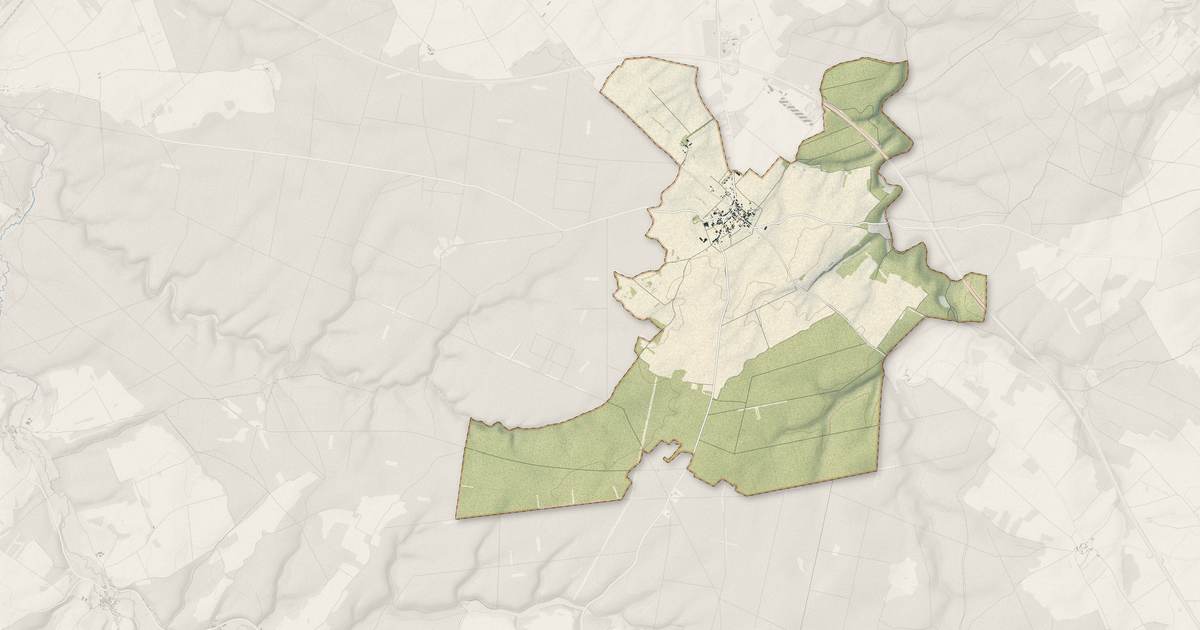 Portrait cartographique de Richebourg : relief, eau, forêts, bâti et voies, calculés à partir des données de l'IGN