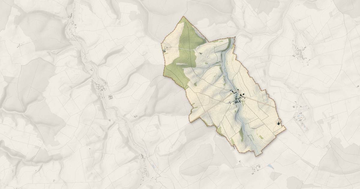 Portrait cartographique de Saudron : relief, eau, forêts, bâti et voies, calculés à partir des données de l'IGN