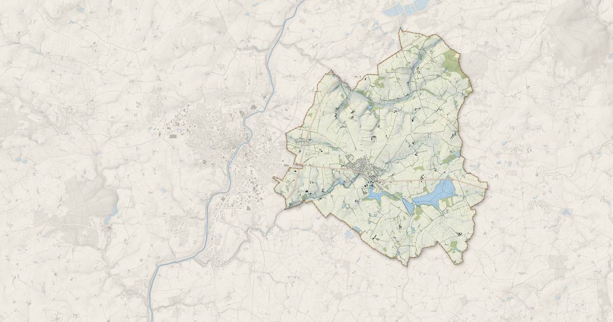 Portrait cartographique de Aron : relief, eau, forêts, bâti et voies, calculés à partir des données de l'IGN