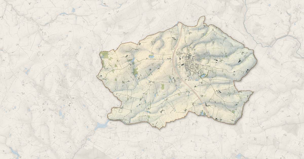 Portrait cartographique de La Baconnière : relief, eau, forêts, bâti et voies, calculés à partir des données de l'IGN