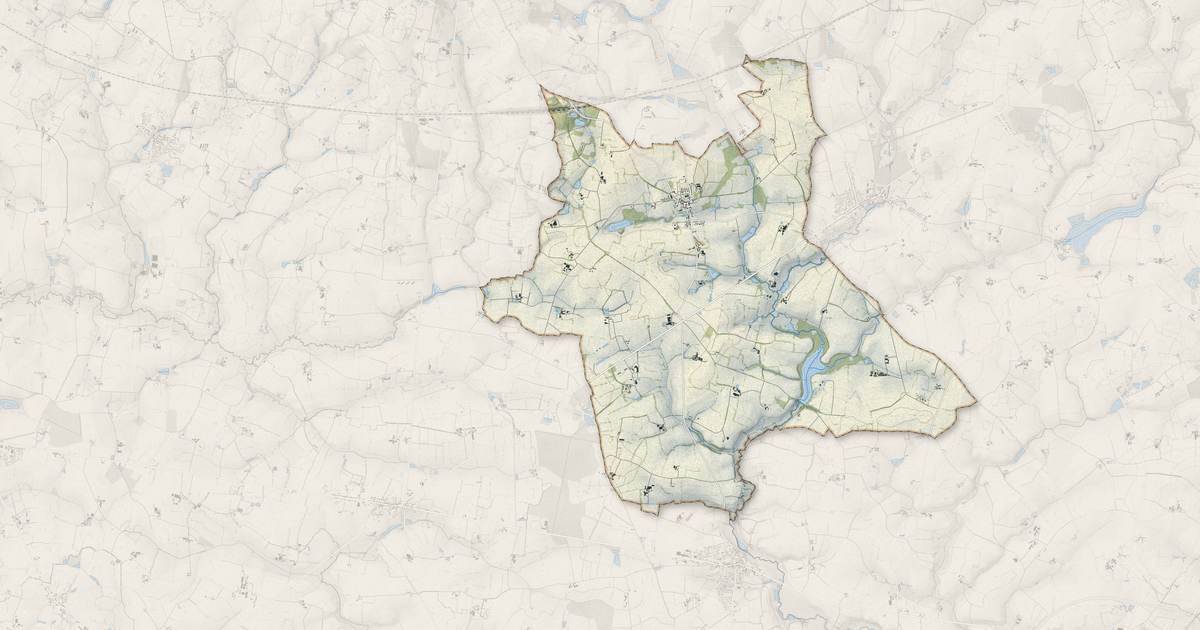 Portrait cartographique de Beaulieu-sur-Oudon : relief, eau, forêts, bâti et voies, calculés à partir des données de l'IGN