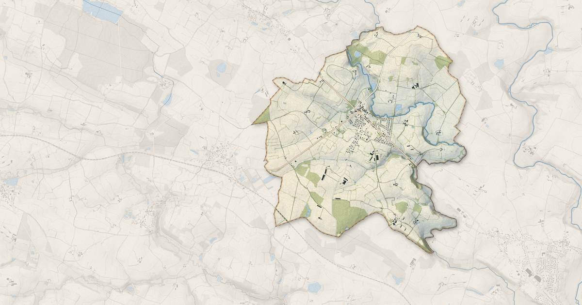 Portrait cartographique de Bouessay : relief, eau, forêts, bâti et voies, calculés à partir des données de l'IGN