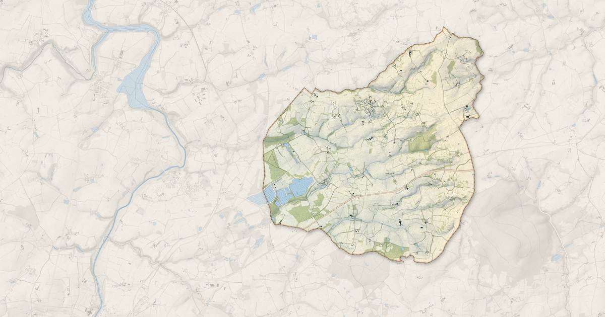 Portrait cartographique de Champéon : relief, eau, forêts, bâti et voies, calculés à partir des données de l'IGN