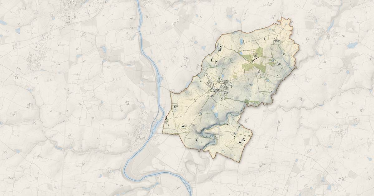 Portrait cartographique de Coudray : relief, eau, forêts, bâti et voies, calculés à partir des données de l'IGN