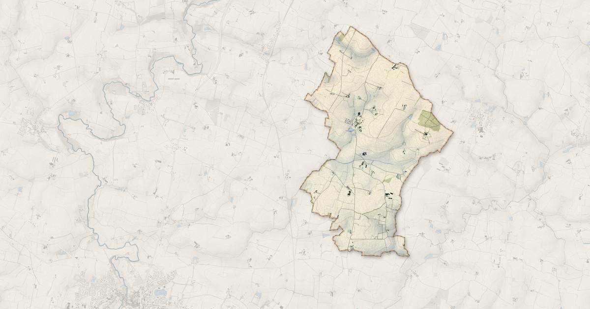 Portrait cartographique de Denazé : relief, eau, forêts, bâti et voies, calculés à partir des données de l'IGN