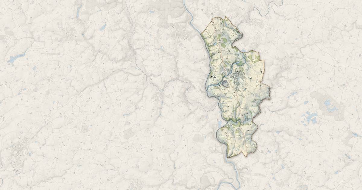 Portrait cartographique de Entrammes : relief, eau, forêts, bâti et voies, calculés à partir des données de l'IGN