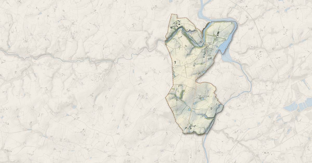 Portrait cartographique de La Haie-Traversaine : relief, eau, forêts, bâti et voies, calculés à partir des données de l'IGN