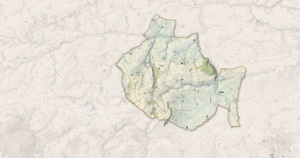 Portrait cartographique de Le Ham : relief, eau, forêts, bâti et voies, calculés à partir des données de l'IGN
