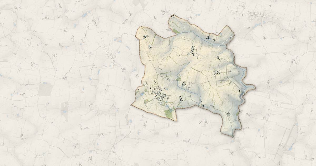 Portrait cartographique de Laubrières : relief, eau, forêts, bâti et voies, calculés à partir des données de l'IGN