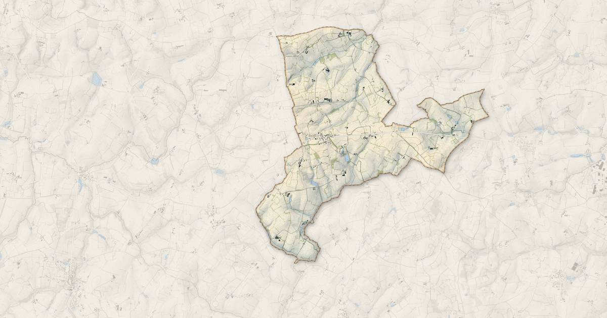 Portrait cartographique de Levaré : relief, eau, forêts, bâti et voies, calculés à partir des données de l'IGN