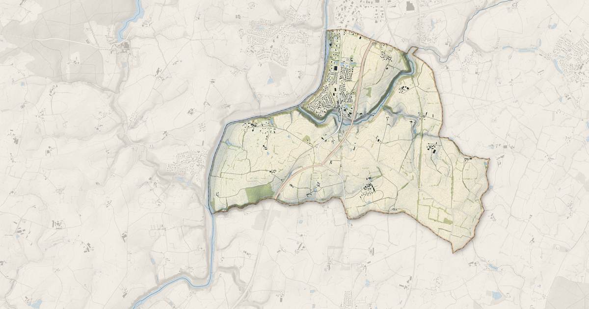 Portrait cartographique de Moulay : relief, eau, forêts, bâti et voies, calculés à partir des données de l'IGN