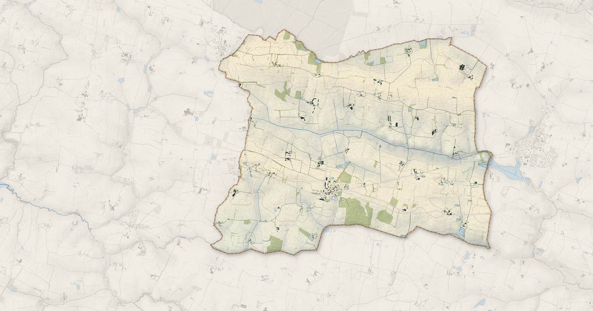Portrait cartographique de La Rouaudière : relief, eau, forêts, bâti et voies, calculés à partir des données de l'IGN